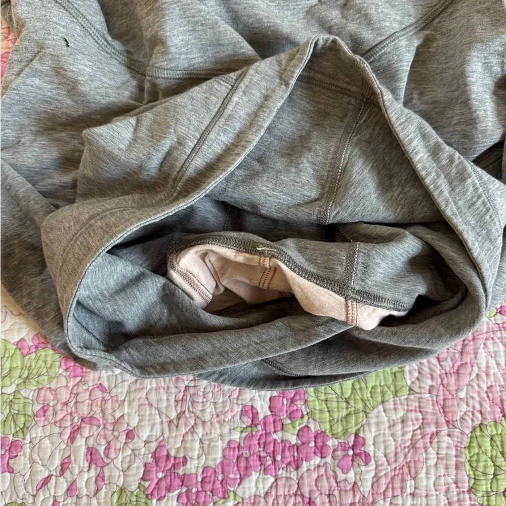 Lululemon Time Out Hoodie size 6 Heather Bleached Coral Heathered Medium Gray - Picture 8 of 10